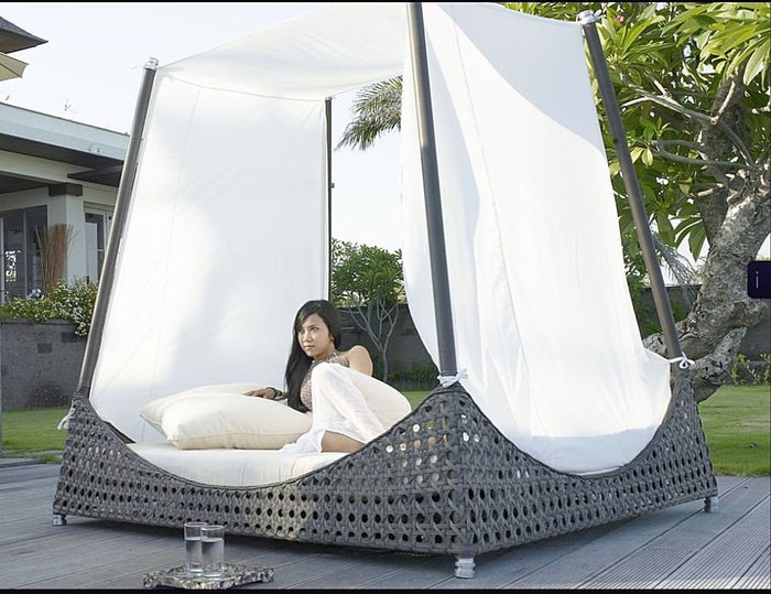 Canopy Beds (5)
