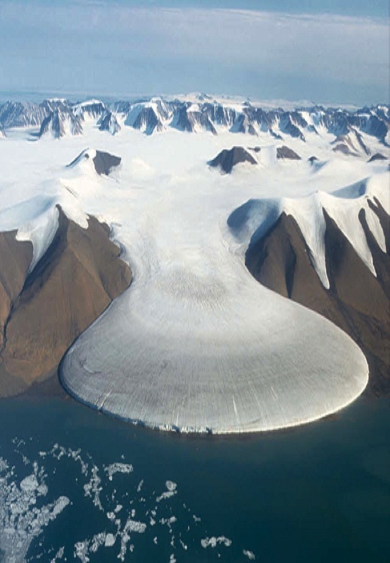 Elephant Foot Glacier, An astonishing geographical location on the east coast of Greenland