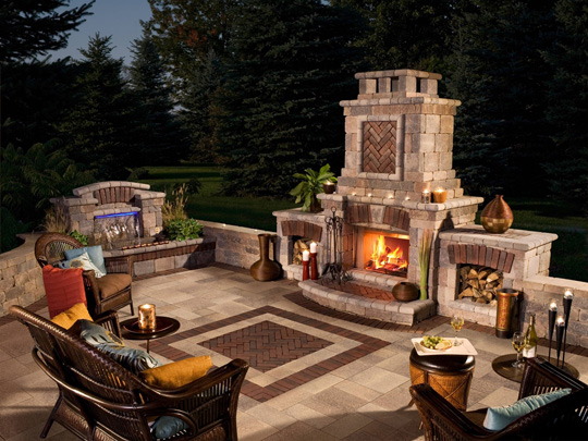 Wonderful Outdoor Fireplace Designs
