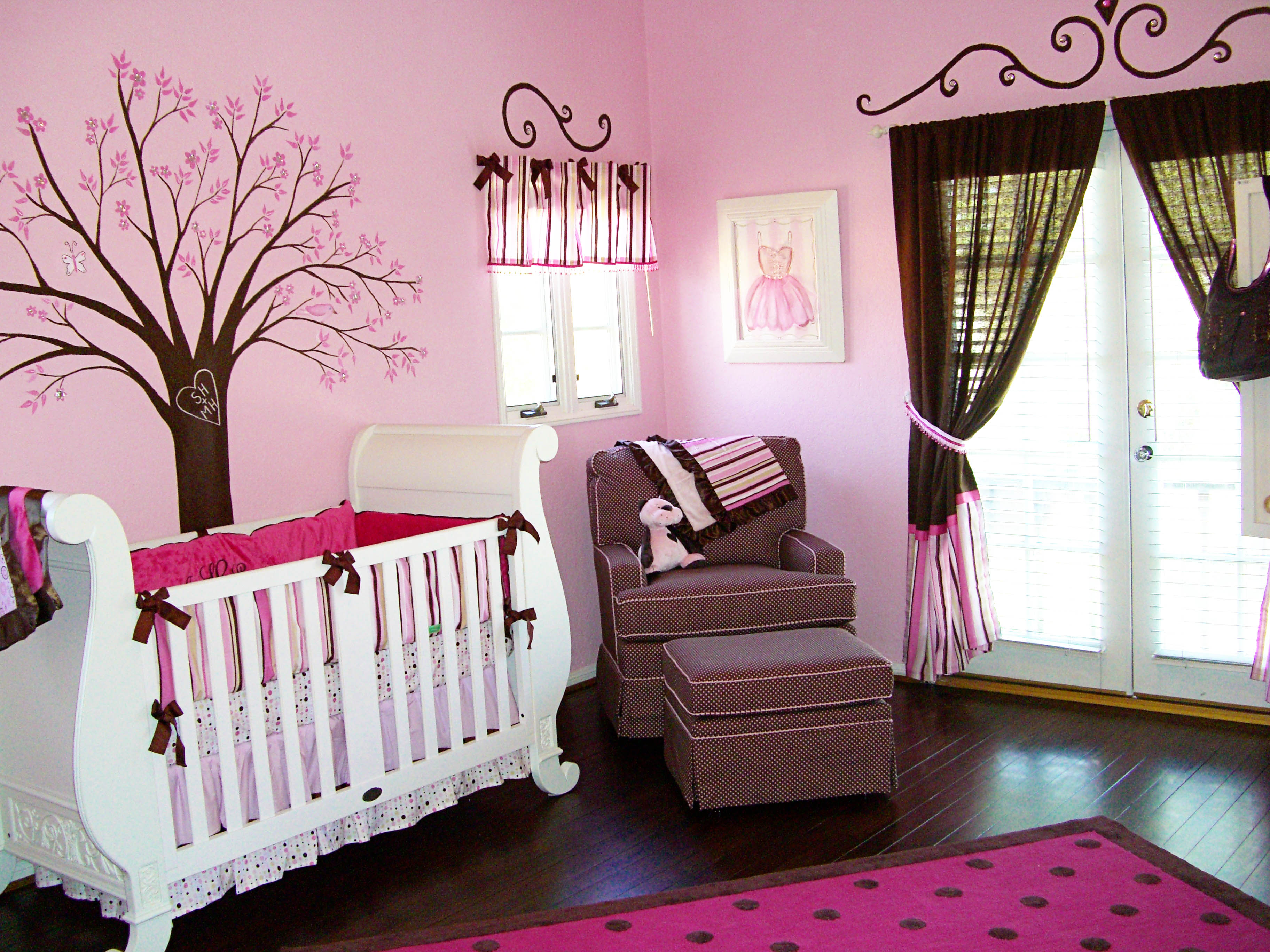 Girls Bedroom Decor Set