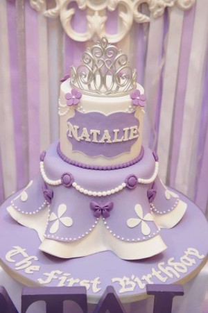 Lovely Baby Girl First Birthday Cake Ideas - Top Dreamer