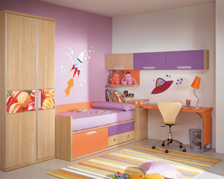 Colorful-Bedroom-