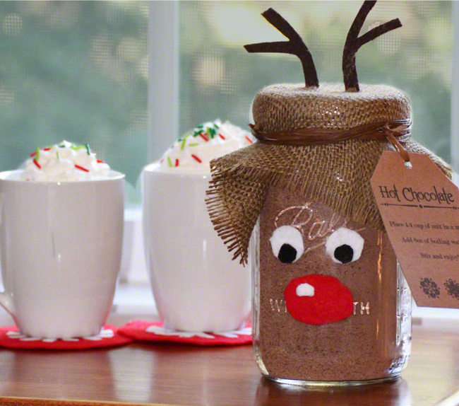 Perfect+gift+idea!++This+step+by+step+tutorial+has+the+hot+chocolate+recipe+and+free+reindeer+printables