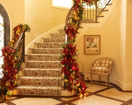 elegant-christmas-decor-stairs-ideas