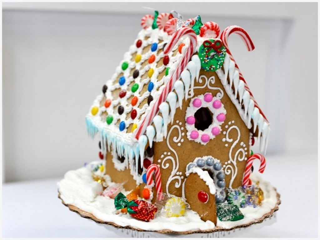 Christmas House Gingerbread 2023 Cool Top Popular Review of | Christmas ...