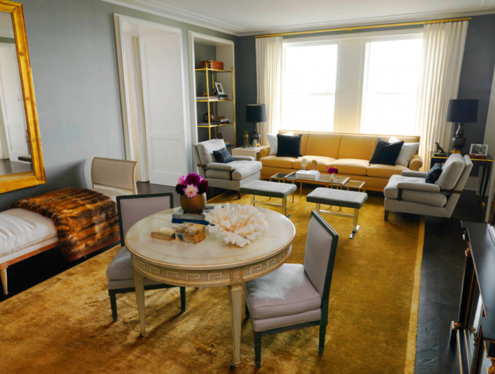 gray-and-yellow-best-living-room-interior-decor-yellow-carpet-runner