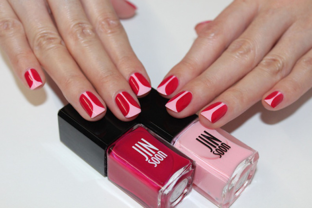 nail-trends-tulips-for-spring-FashionDailyMag-sel-2