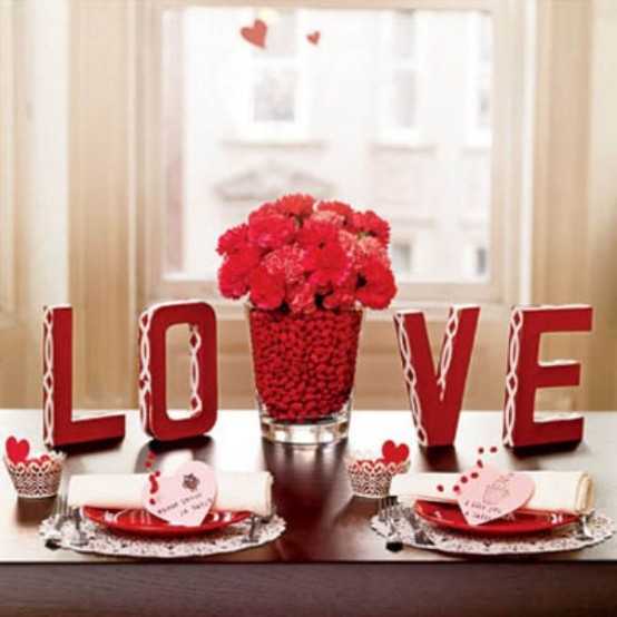 Romantic-Table-Décor-For-Valentine’s-Day