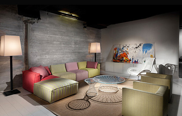 Pastel-couch-in-a-modern-living-room