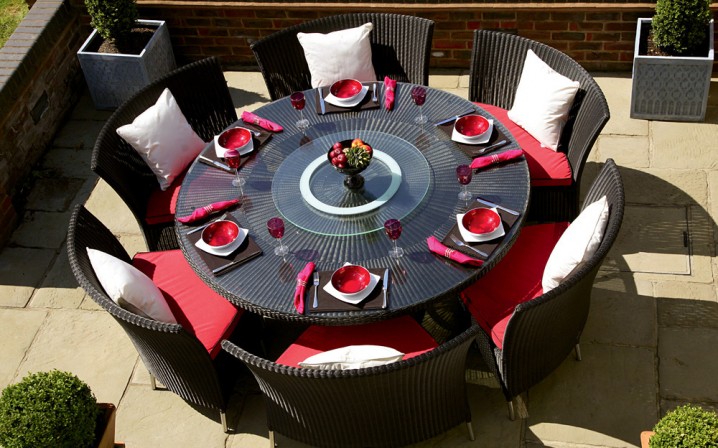 outdoor-wicker-sofa-round-dining-set-patio-furniture