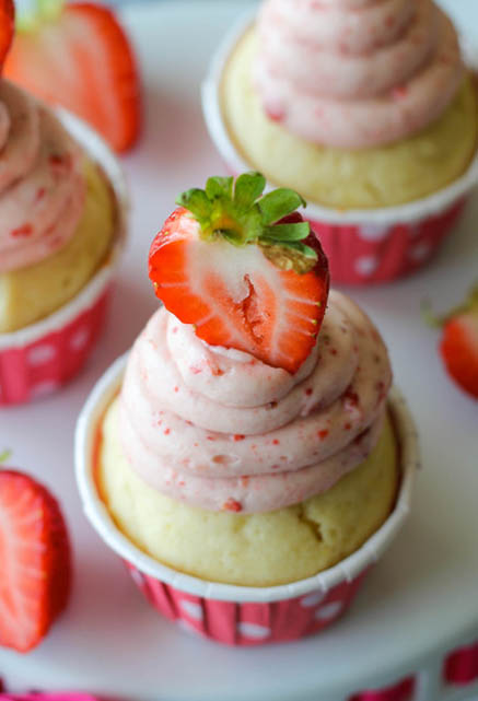 Strawberry-Shortcake-Cupcakes2