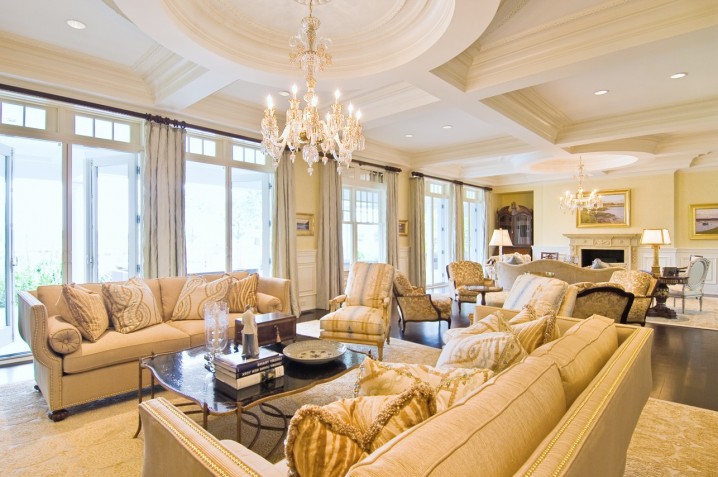 Modern Living Room Decor With Lantern Gold