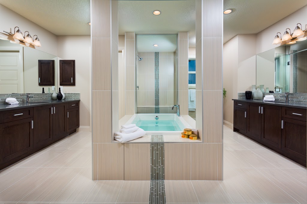 Awesome Bathtubs In The Middle Of The Bathroom Top Dreamer