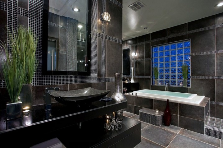 Deluxe-Bathroom-Inspired-with-Wall-Mounted-Mirror-and-Hidden-Ceiling-Lights-also-Fancy-Bathtub-Design-and-Black-Sink-Idea-and-Beautiful-Black-Vanity-Design-and-Fresh-Green-Vase-1024x679