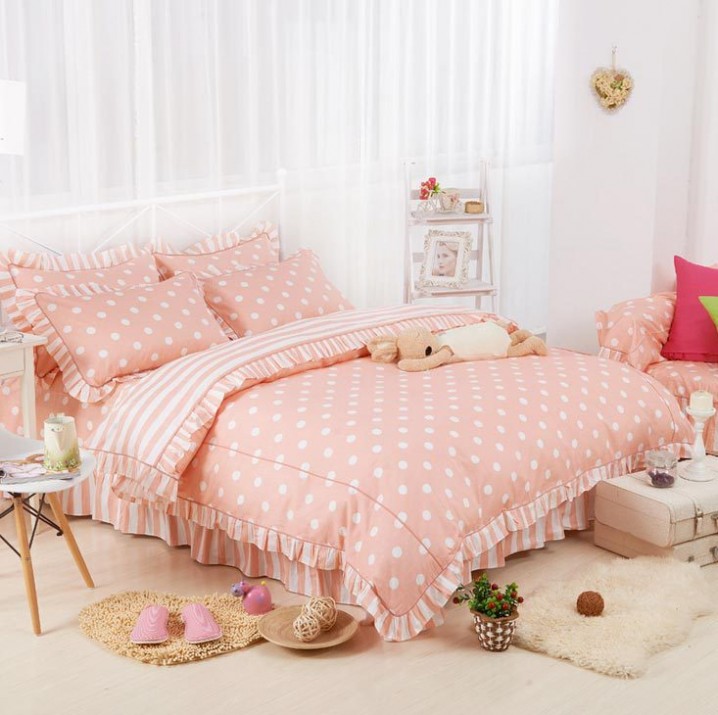 Pink and White Polka Dot Comfy Bedding Set 