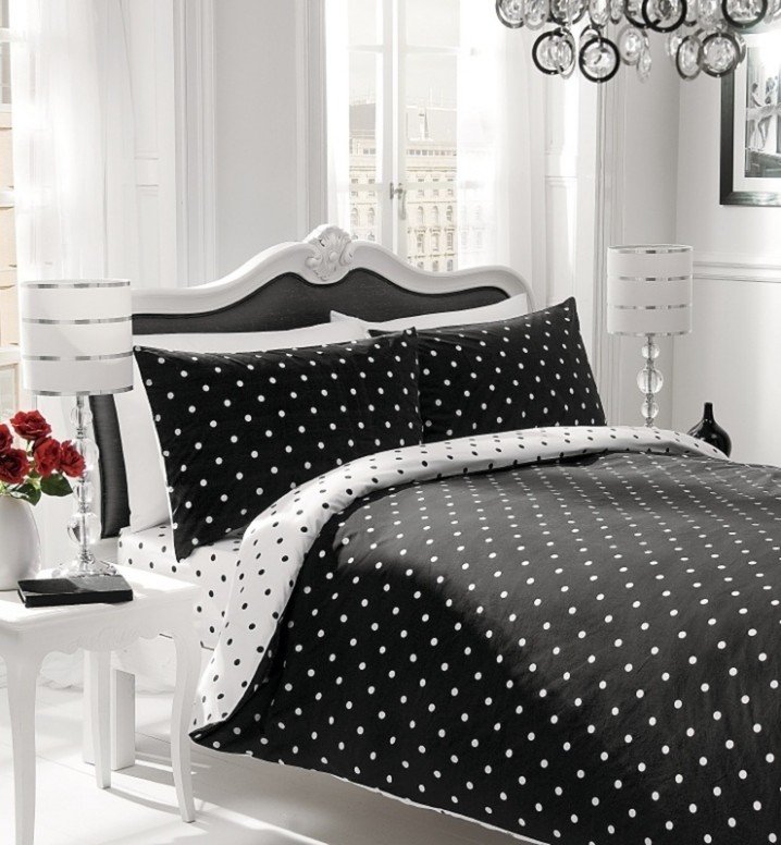 Black And White Polka Dot Bedding Set