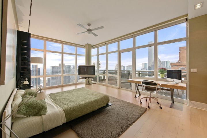 bedroom-interior-with-city-view-in-milan-apartment