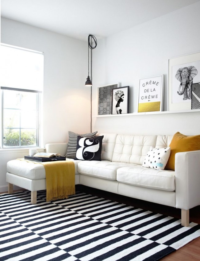 black-and-white-stripe-living-room