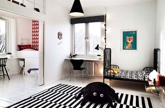 black-and-white-striped-kids-room