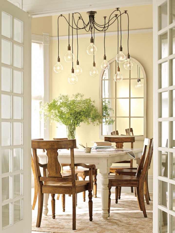 bright-cozy-dining-room-interior