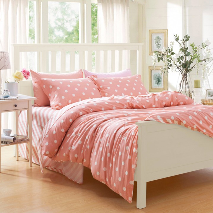 polka-dot-light-pink-bedding-set