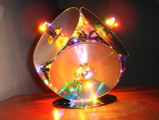 recycled-old-cds-rom-creative-lamp