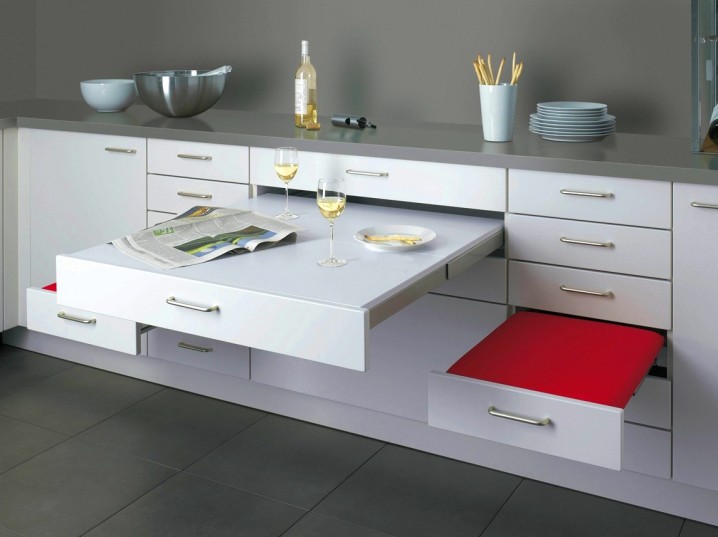 1-Pull-out-dining-table-red-white-grey-kitchen