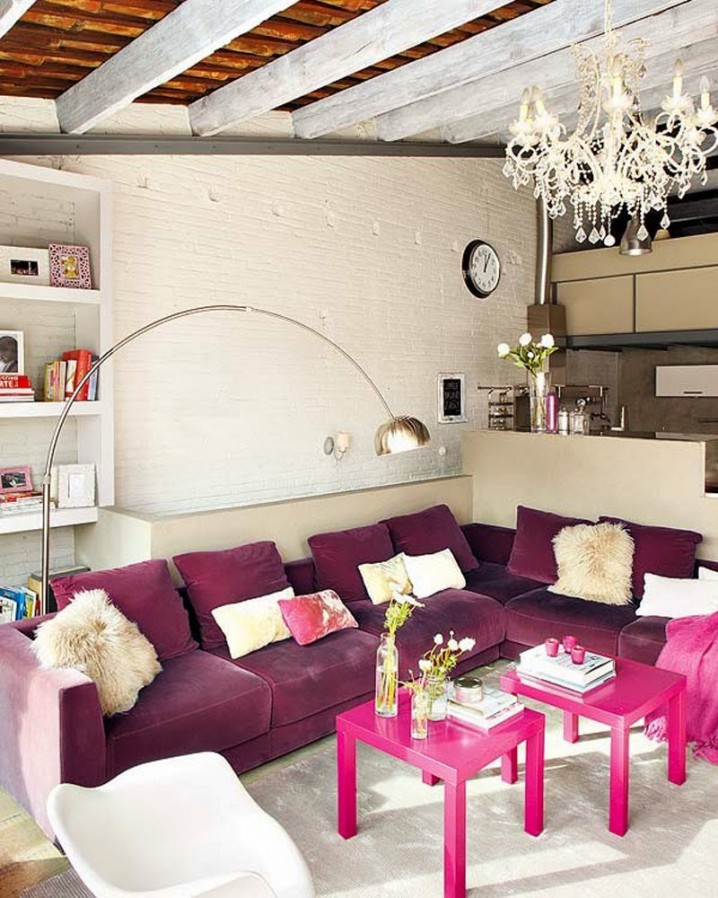 Apartment-living-room-with-violet-and-pink-furniture
