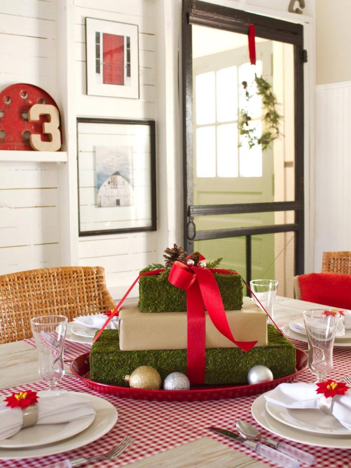 Quick Christmas Table Decorations That You Can Easily DIY  Top Dreamer