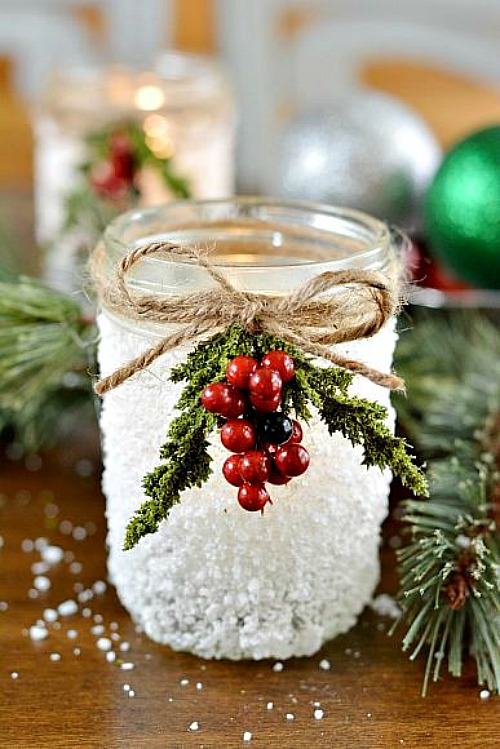 christmas-mason-jar-crafts-DIY-snow-and-berries
