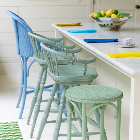 colourful-kitchen-kitchen-ideas-bar-stools