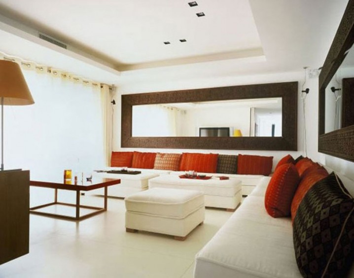 mirrors-in-living-room-charming-design-on-livingroomdesignideas-1024x805
