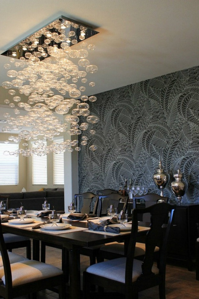 bubbles-chandelier-dining-room