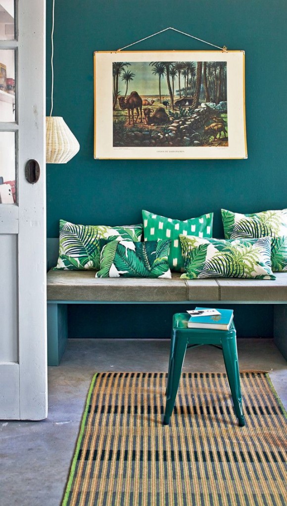 decorating-with-emerald-teal-bue-8