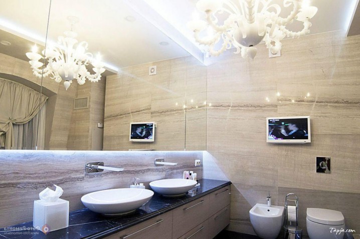 luxury-bathroom-interior-design-with-bowl-sink-the-top-vanity-including-fancy-chandelier-also-mirror-on-the-wall