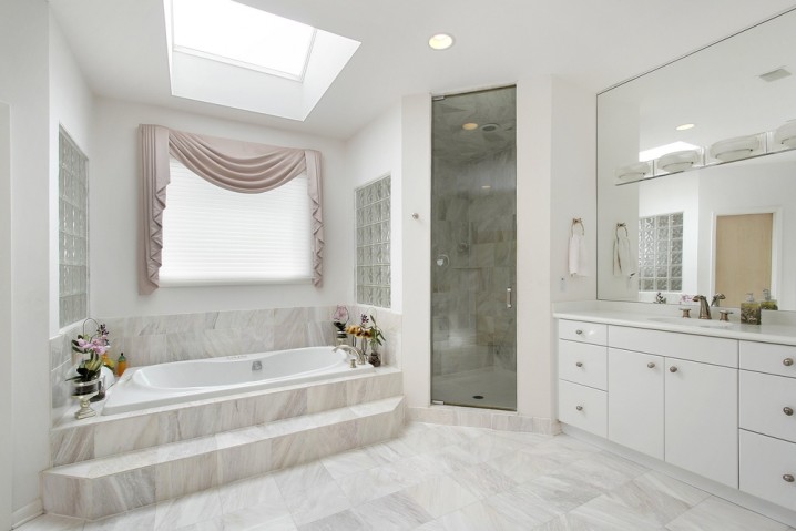 luxury white master bathroom