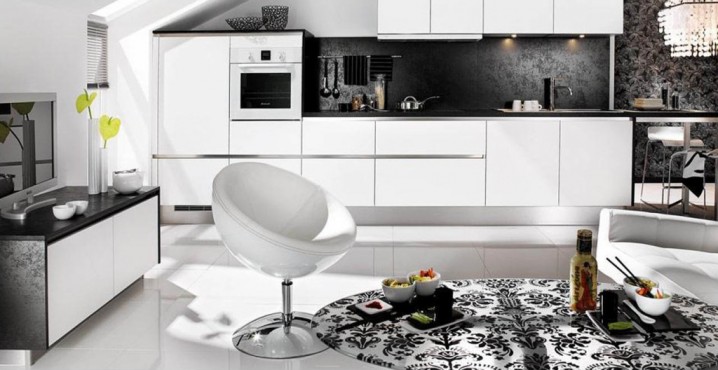 Contemporary-Black-and-White-Kitchen-Design--1024x528