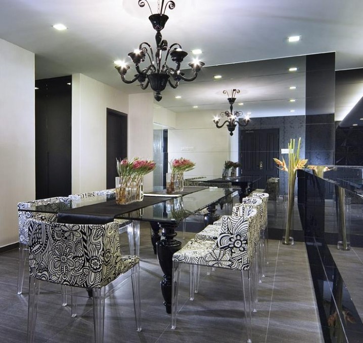Elegant-Dining-Room-Furniture-and-Decor