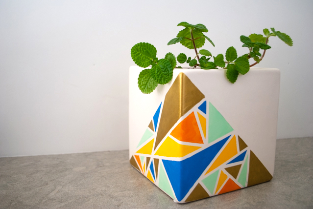 diy-geometric-painted-planter-craftmonthlove_17