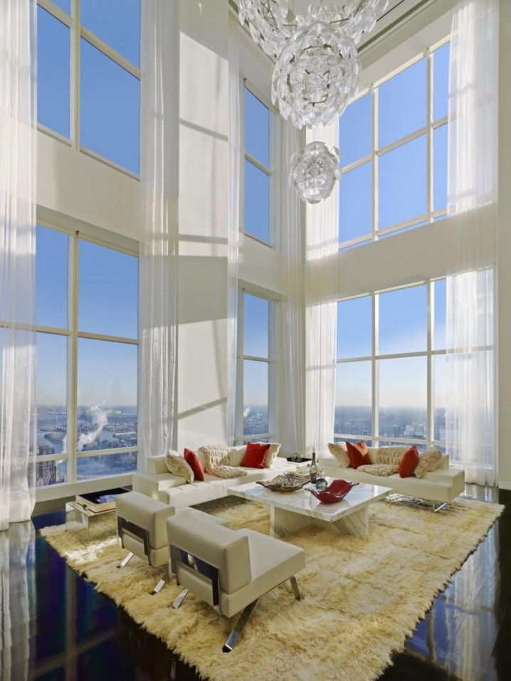 manhattan penthouse living room