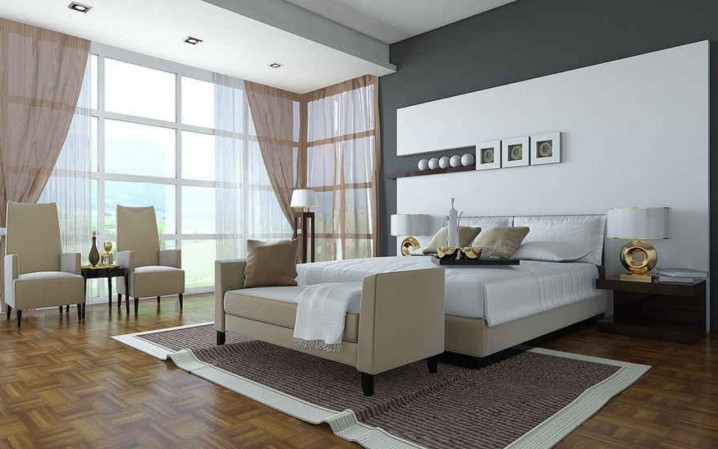 Big-bedroom-with-floor-to-ceiling-Windows