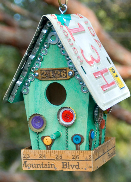 th_gift_boutique_-_birdhouse