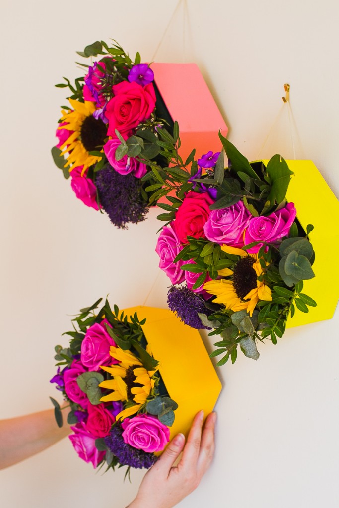 DIY-Hexagon-Flower-Boxes-Hanging-Wall-Decor-Wedding-Inspiration-with-Sereneta-Flowers-5