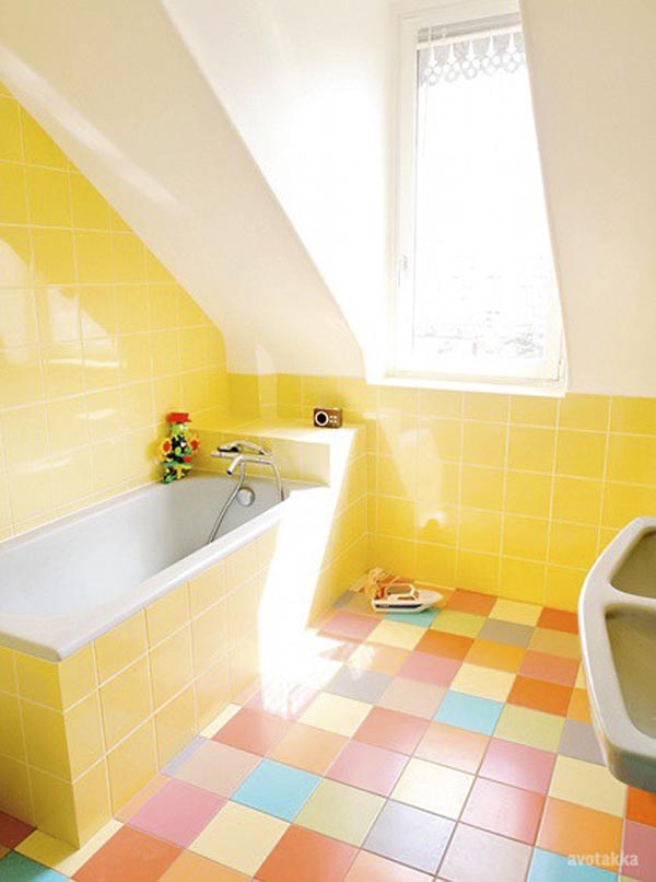 colorful-tile-bathroom