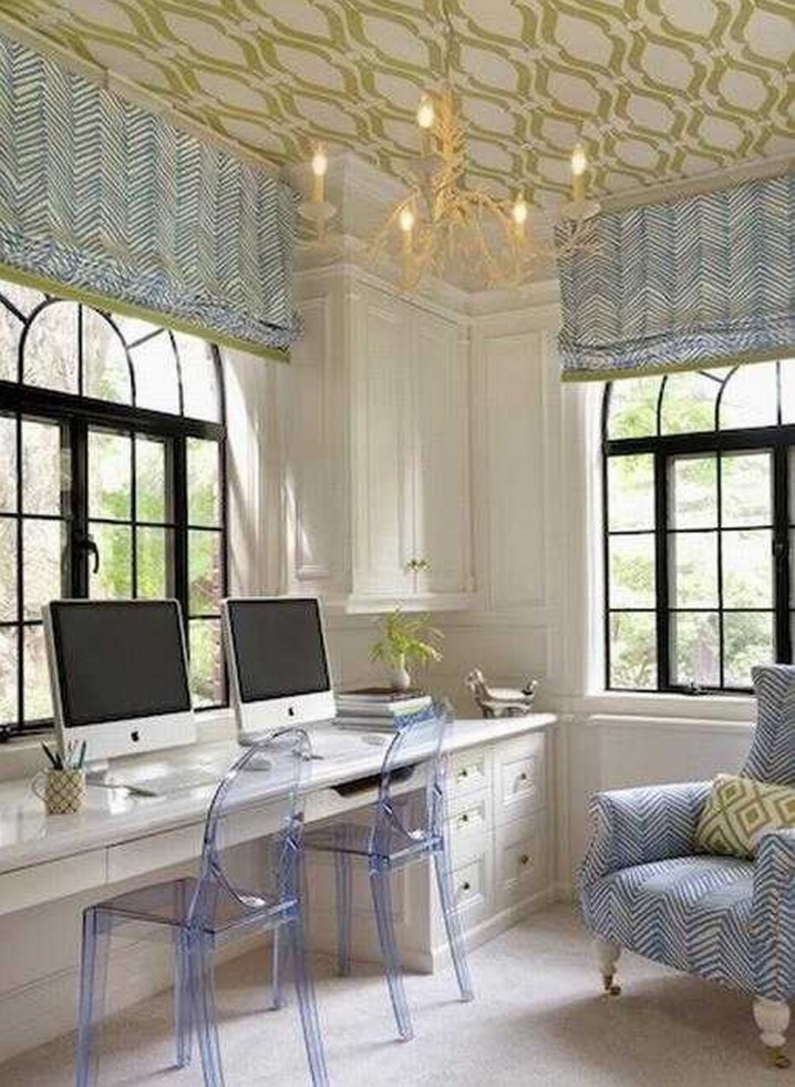 home-office-wallpapered+ceiling