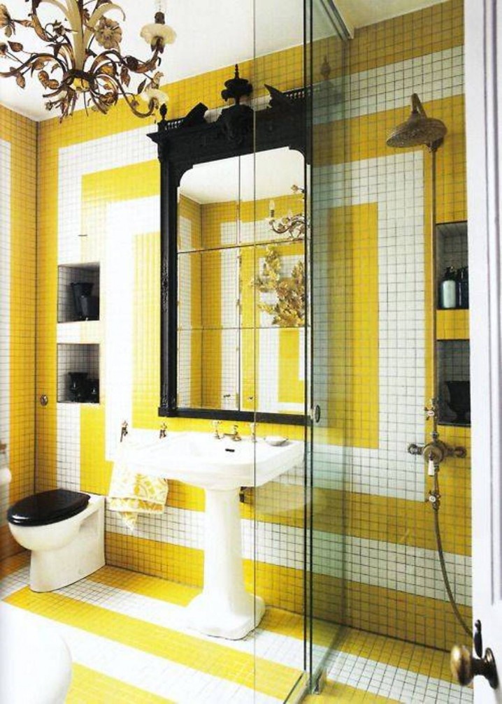 small-bathroom-tile-ideas-white-and-yellow-mozaic-tiles