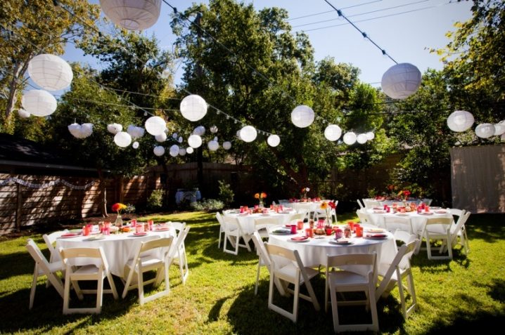 01-backyard-wedding-reception-setup (1)