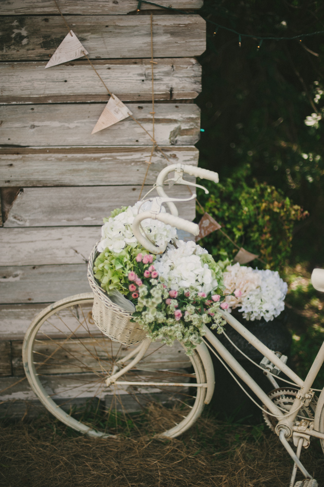 Blush-and-Mint-Rustic-DIY-Wedding-Beca-Companioni-Photography-Bridal-Musings-Wedding-Blog-28