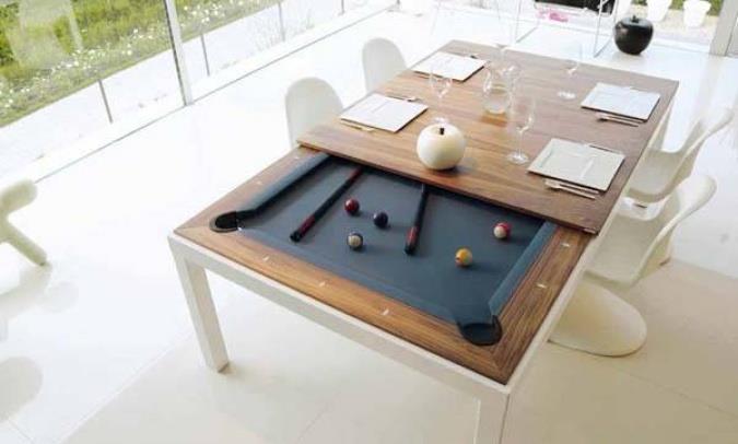 Elegant-table-that-hides-the-fun-inside