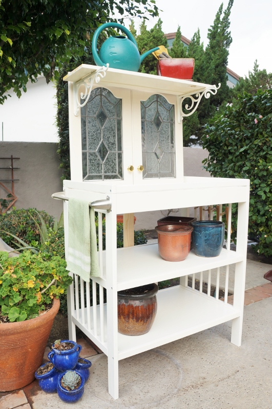 Repurposed-Changing-Table-to-Potting-Bench-4